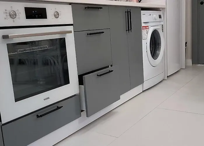 Apartamento Airport Blue Eye 5 Km Form Airport *