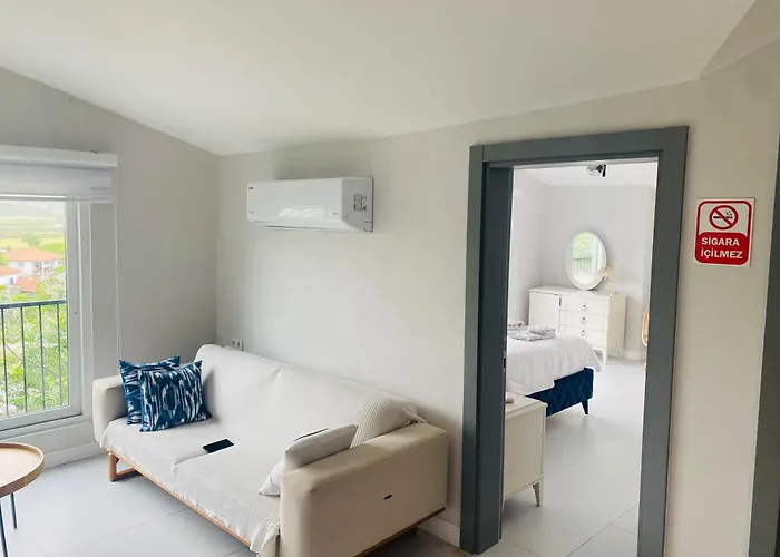 Airport Blue Eye 5 Km Form Airport